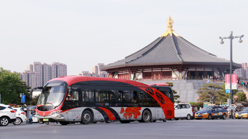 “五一”假期，洛陽公交人用奉獻堅守